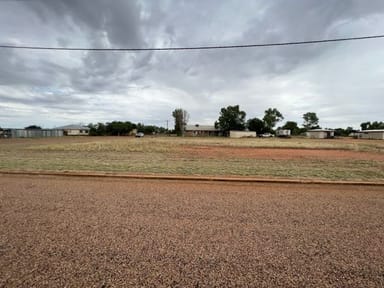 Property 2 Miles Street, JUNDAH QLD 4736 IMAGE 0