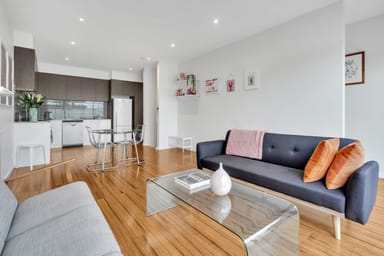 Property 5, 132 Pascoe Vale Road, Moonee Ponds VIC 3039 IMAGE 0