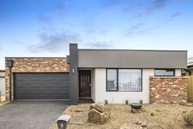 Property 8 Noonflower Close, Cape Paterson VIC 3995 IMAGE 0