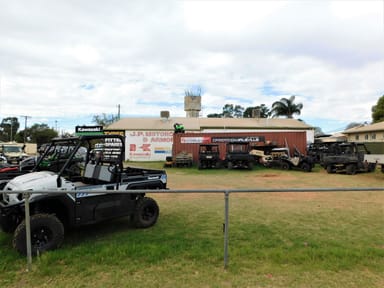 Property 112 Parry Street, Charleville QLD 4470 IMAGE 0