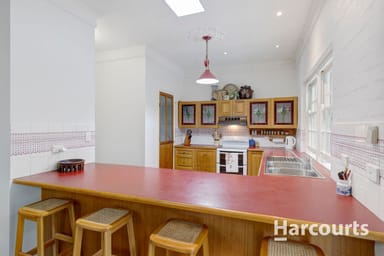 Property 5 Garrawin Court, Clear Mountain QLD 4500 IMAGE 0