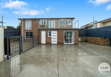 Property 17 Leighland Road, Claremont TAS 7011 IMAGE 0