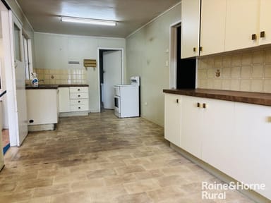 Property 26 Mcdowall Street, Roma QLD 4455 IMAGE 0