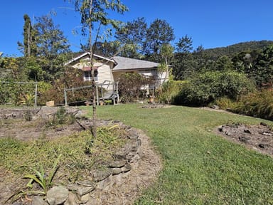 Property 327 Schreibers Road, COORAN QLD 4569 IMAGE 0