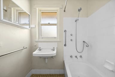 Property 1 Gormanston Crescent, Deakin ACT 2600 IMAGE 0