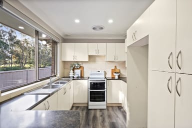 Property 10 Moore Street, Oak Flats NSW 2529 IMAGE 0
