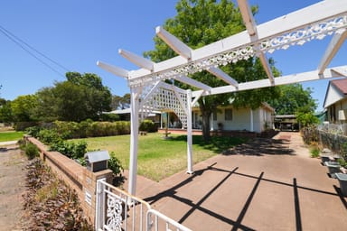 Property 8 Park Street, WEST WYALONG NSW 2671 IMAGE 0