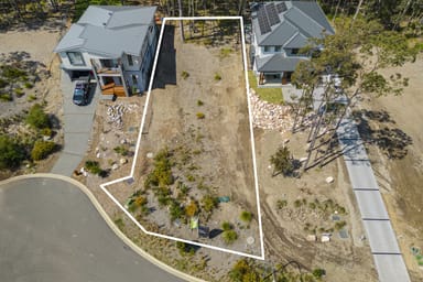 Property 18 Tawny Close, Murrays Beach NSW 2281 IMAGE 0