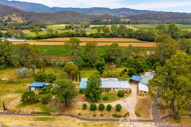 Property 5042 Great Alpine Road, Ovens VIC 3738 IMAGE 0