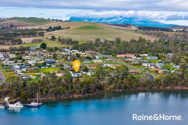 Property 33 Esplanade East, Triabunna TAS 7190 IMAGE 0