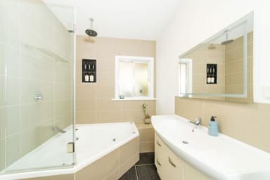 Property 9 Ann Court, Mount Dandenong VIC 3767 IMAGE 0