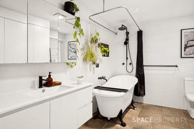 Property 139 Jubilee Terrace, Bardon QLD 4065 IMAGE 0