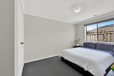 Property 3 Orlando Place, Berwick VIC 3806 IMAGE 0