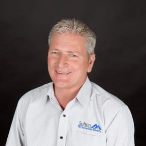 Property Agent Ian Sutton