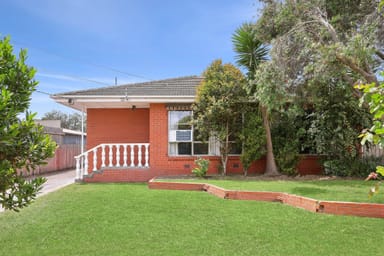 Property 13 Fidge Crescent, Breakwater VIC 3219 IMAGE 0