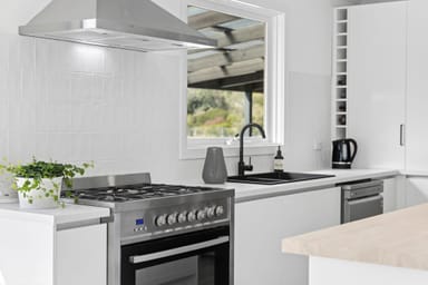 Property 28 Jeffery Street, Carlsruhe VIC 3442 IMAGE 0
