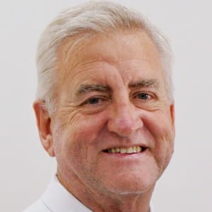 Property Agent PETER LYONS