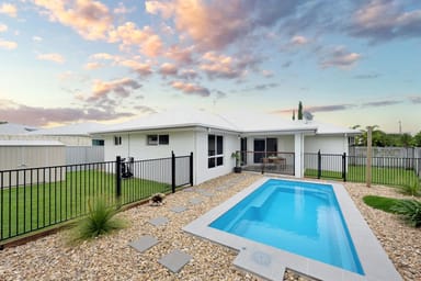 Property 39 Hillock Crescent, Bushland Beach QLD 4818 IMAGE 0