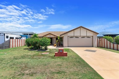 Property 30 Earl Saint Vincent Circuit, ELI WATERS QLD 4655 IMAGE 0