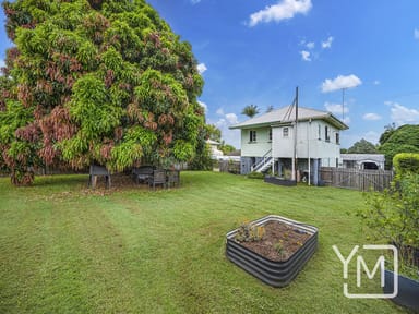 Property 4 Third Avenue, CALOUNDRA QLD 4551 IMAGE 0