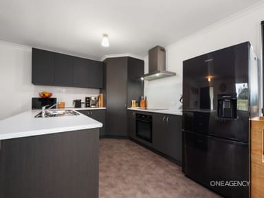 Property 1, 19 Pearse Street, Stanley TAS 7331 IMAGE 0