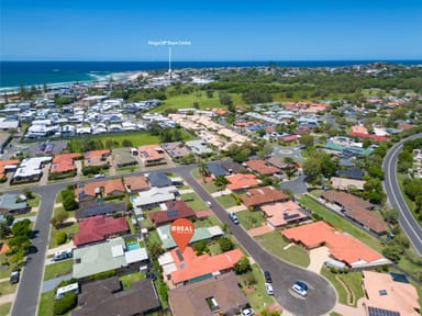 Property 10 Shore Place, KINGSCLIFF NSW 2487 IMAGE 0