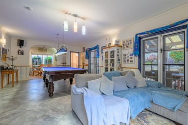 Property 17 Fairway Avenue, CLINTON QLD 4680 IMAGE 0