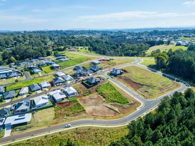 Property 14 Holmes Circuit, Chilcotts Grass NSW 2480 IMAGE 0