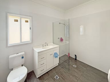 Property 132 Windsor Drive, MOUNT HALLEN QLD 4312 IMAGE 0