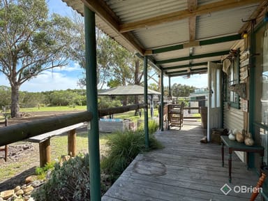 Property 17 Buswell Avenue, Hollands Landing VIC 3862 IMAGE 0