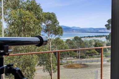 Property 3 Whitefoord Parade, Dodges Ferry TAS 7173 IMAGE 0