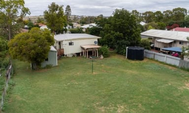 Property 7 Queen Street, KINGSTHORPE QLD 4400 IMAGE 0