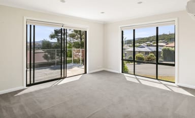 Property 8 Crete Place, Oakdowns TAS 7019 IMAGE 0