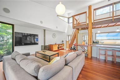 Property 215 Boomerang Drive, Blueys Beach NSW 2428 IMAGE 0