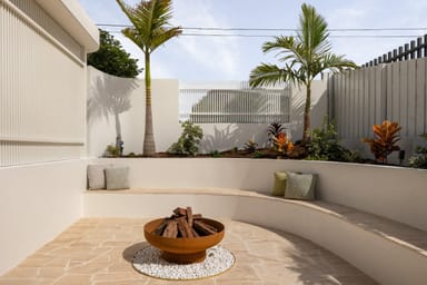 Property 14 Errey Street, Camp Hill QLD 4128 IMAGE 0