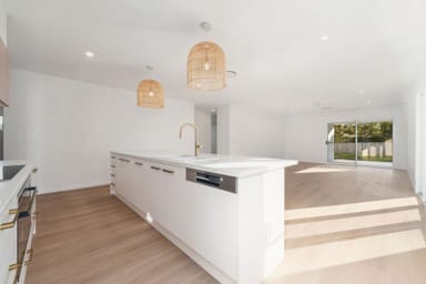 Property 10 Mulberry Place, Landsborough QLD 4550 IMAGE 0