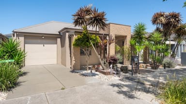 Property 10 Clarendon Avenue, CRAIGIEBURN VIC 3064 IMAGE 0