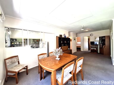 Property 28 Wharf St, Macleay Island QLD 4184 IMAGE 0