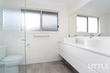 Property 33 Ignatius Street, AUGUSTINE HEIGHTS QLD 4300 IMAGE 0