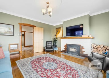 Property 10 Wylie Crescent, WEST MOONAH TAS 7009 IMAGE 0