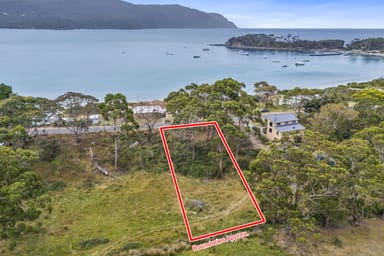 Property 4 Blowhole Road, EAGLEHAWK NECK TAS 7179 IMAGE 0