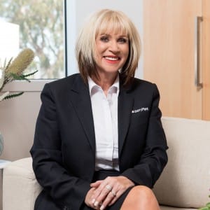 Property Agent Deb Tucker