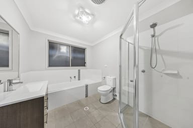 Property 4 Rensberg Way, EDMONDSON PARK NSW 2174 IMAGE 0