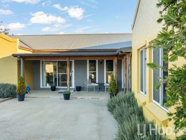 Property 66 Banjo Patterson Way, MOLONG NSW 2866 IMAGE 0