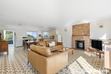 Property 44 Garside Road, MOLLYMOOK BEACH NSW 2539 IMAGE 0