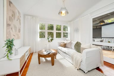 Property 12 Park Road West, Dutton Park QLD 4102 IMAGE 0