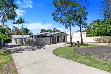 Property 386 Torquay Terrace, TORQUAY QLD 4655 IMAGE 0