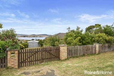 Property 13 Lake Vue Parade, Midway Point TAS 7171 IMAGE 0