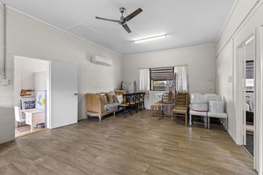 Property 2 Railway Court, GLANMIRE QLD 4570 IMAGE 0