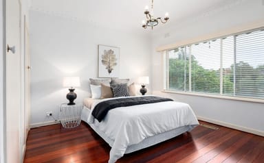 Property 18 Borlase Street, Yallambie VIC 3085 IMAGE 0
